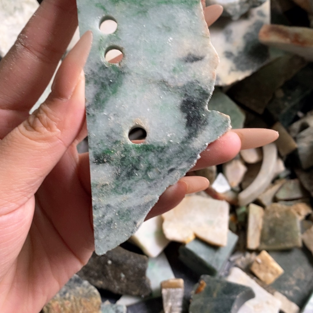 颈饰未镶嵌翡翠天然翡翠