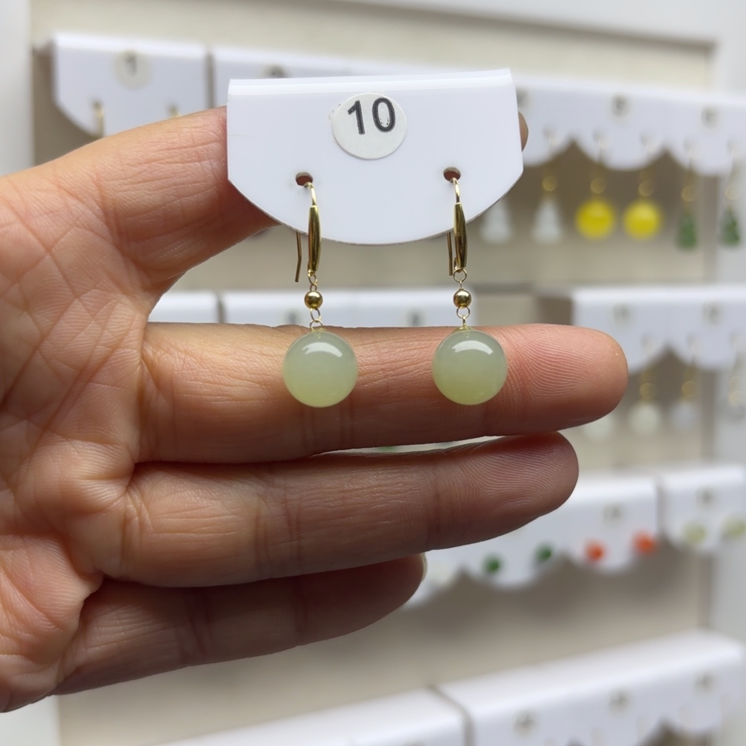 和田玉18K金镶嵌耳饰