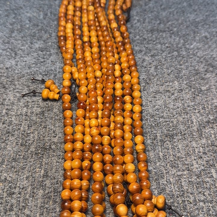 柏木（崖柏）全陈化老料把件发一串