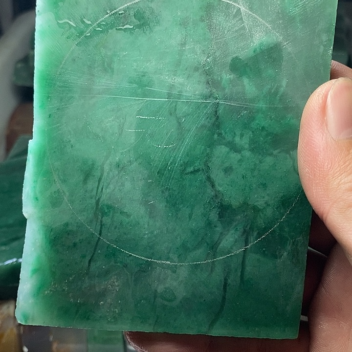 定制石英质玉昵***置定制石英质玉手镯