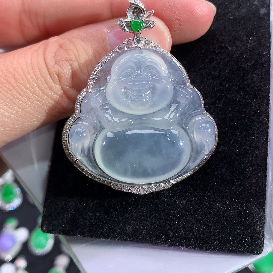 翡翠吊坠(不含链)18K金镶嵌