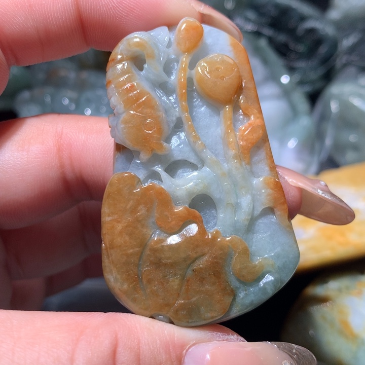 翡翠未镶嵌颈饰保真天然A货翡翠