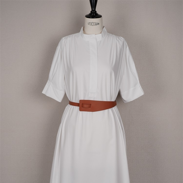 “时髦老钱风”莱赛尔面料中长款配腰带连衣裙CD2167399