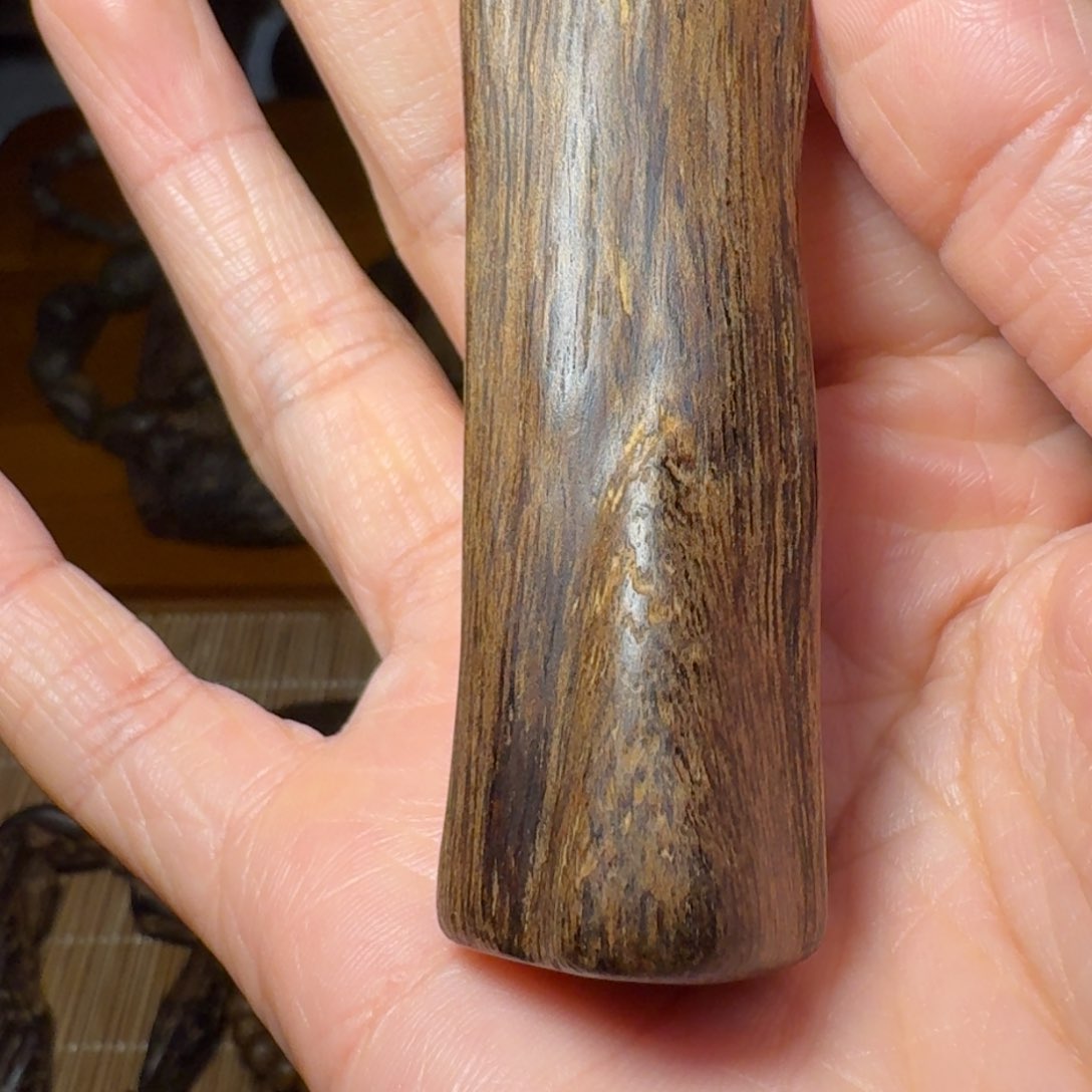 沉香吊坠流**水越南芽庄13.6g 