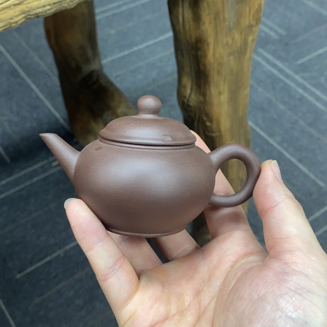 紫砂茶壶大滴钮水平105毫升