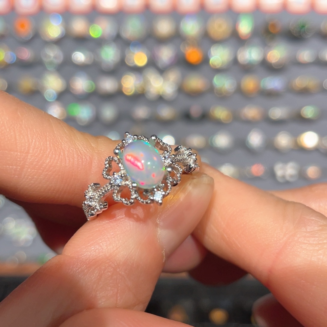 欧泊欧泊戒指银S925镶嵌