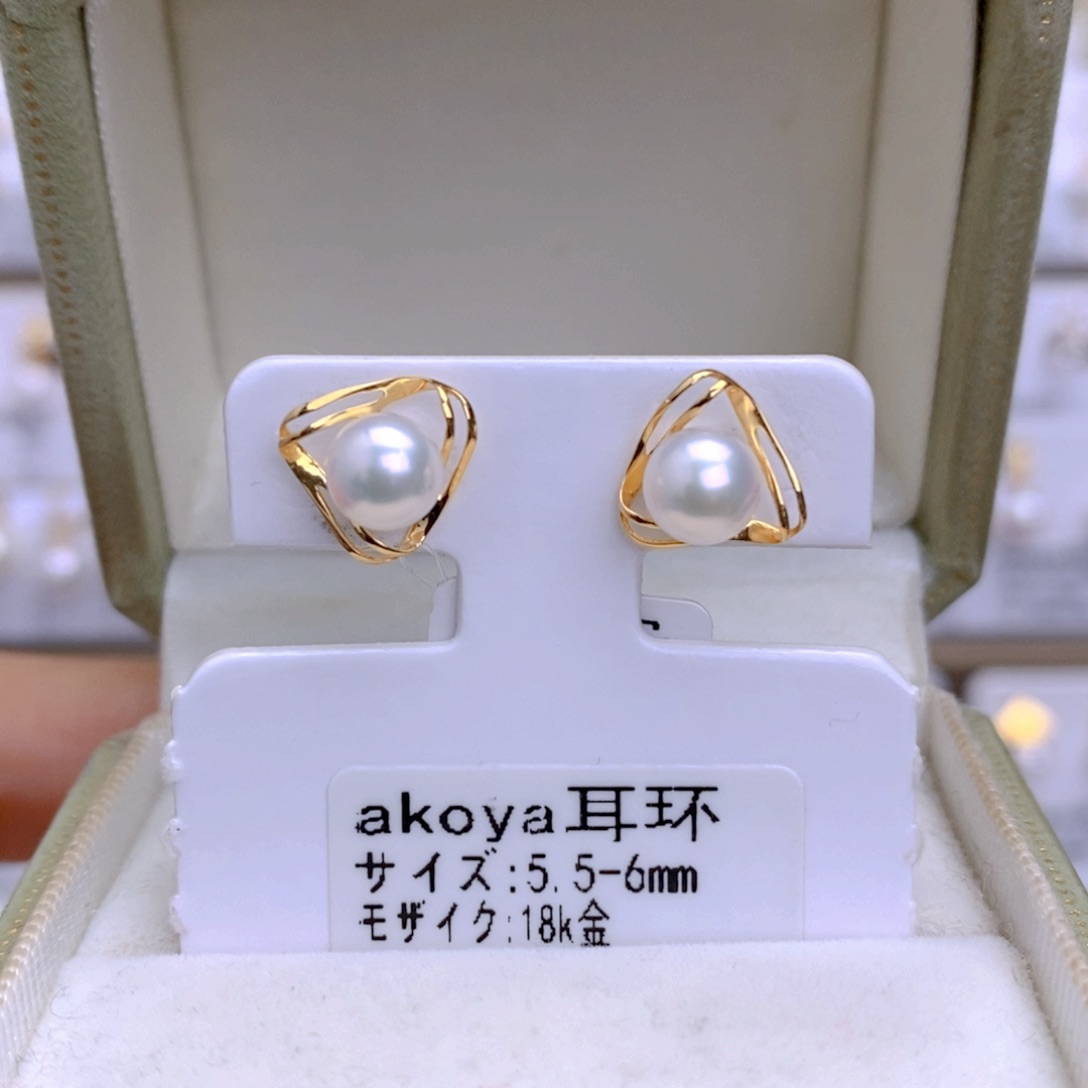 海水珍珠耳饰18K金镶嵌