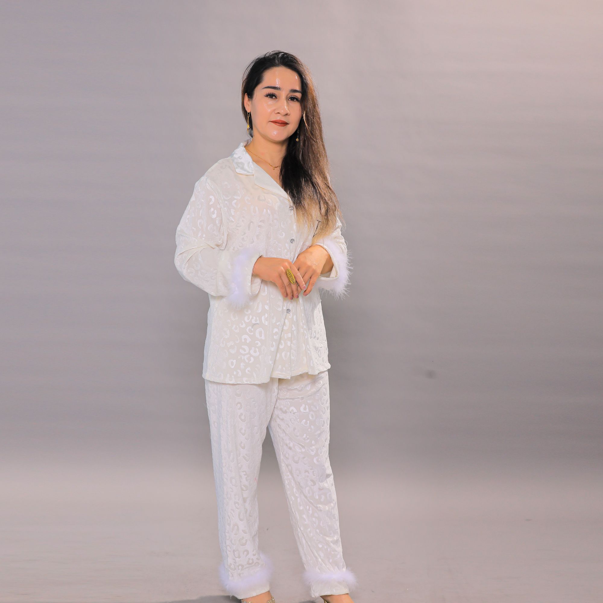 睡衣春秋舒适长袖休闲休闲加厚秋冬季秋季宽松时尚白色女士