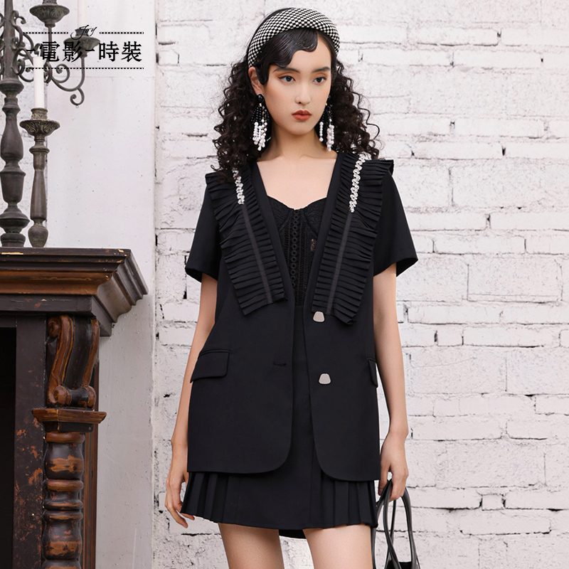 【蜜思仝】一电影一时装风琴褶黑色西装外套 FCBG123570