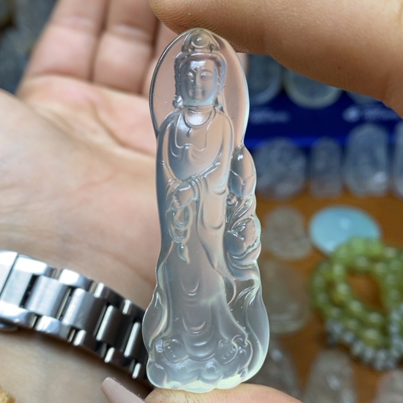 【闪购商品】蛇纹石玉颈饰未镶嵌