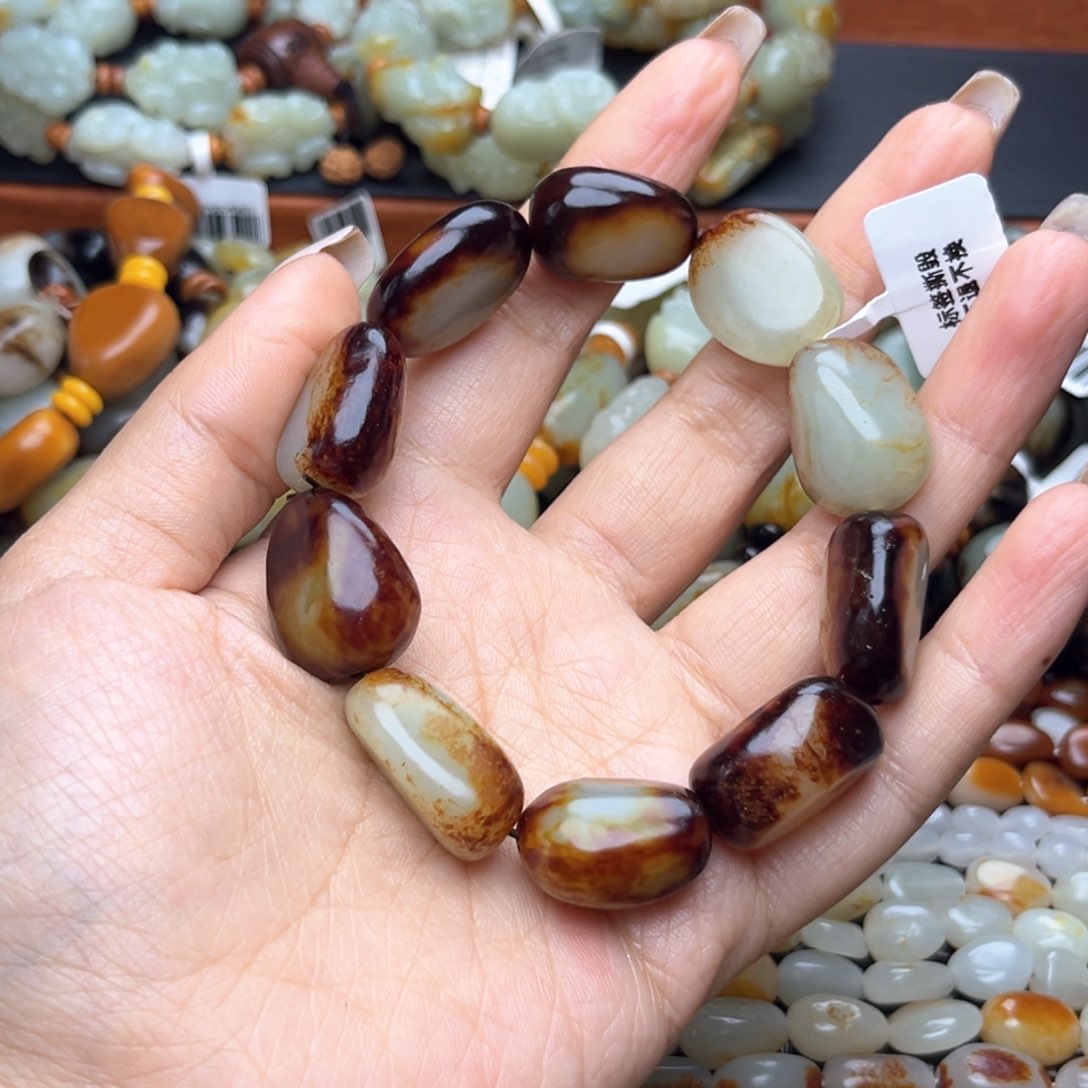 和田玉项链未镶嵌