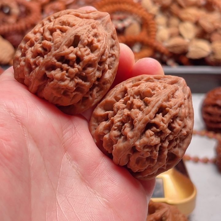 把件文玩核桃39.5尺寸老三大龙纹王对