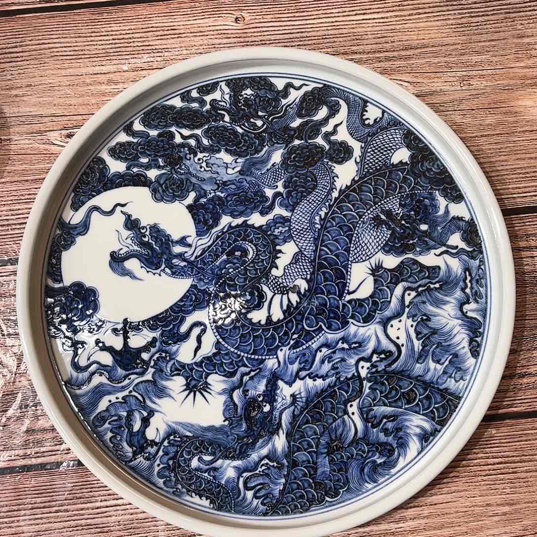 元青花五龙大壶承