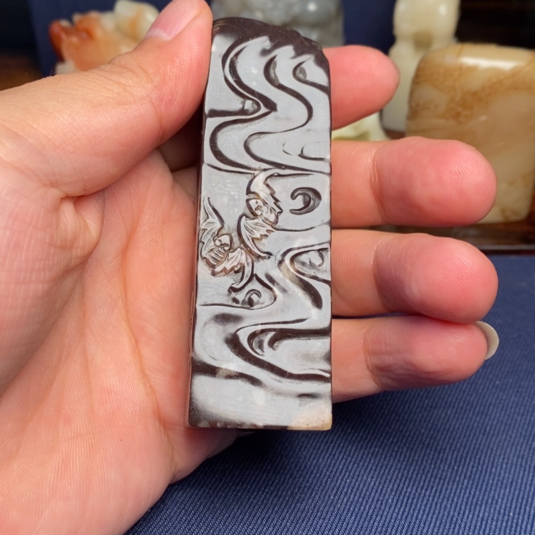 啄***硕寿山石收藏作品石