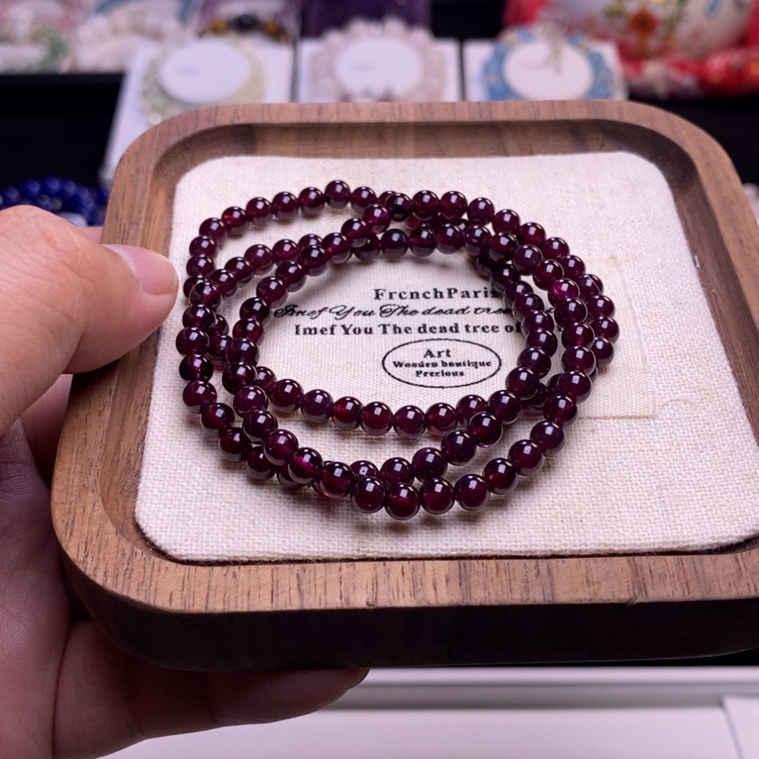 手串石榴石未镶嵌卡5