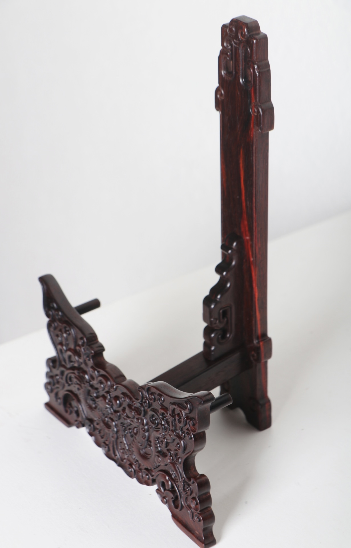 奢侈品大红酸枝龙凤呈祥交趾黄檀普洱茶架根雕高端赏盘架