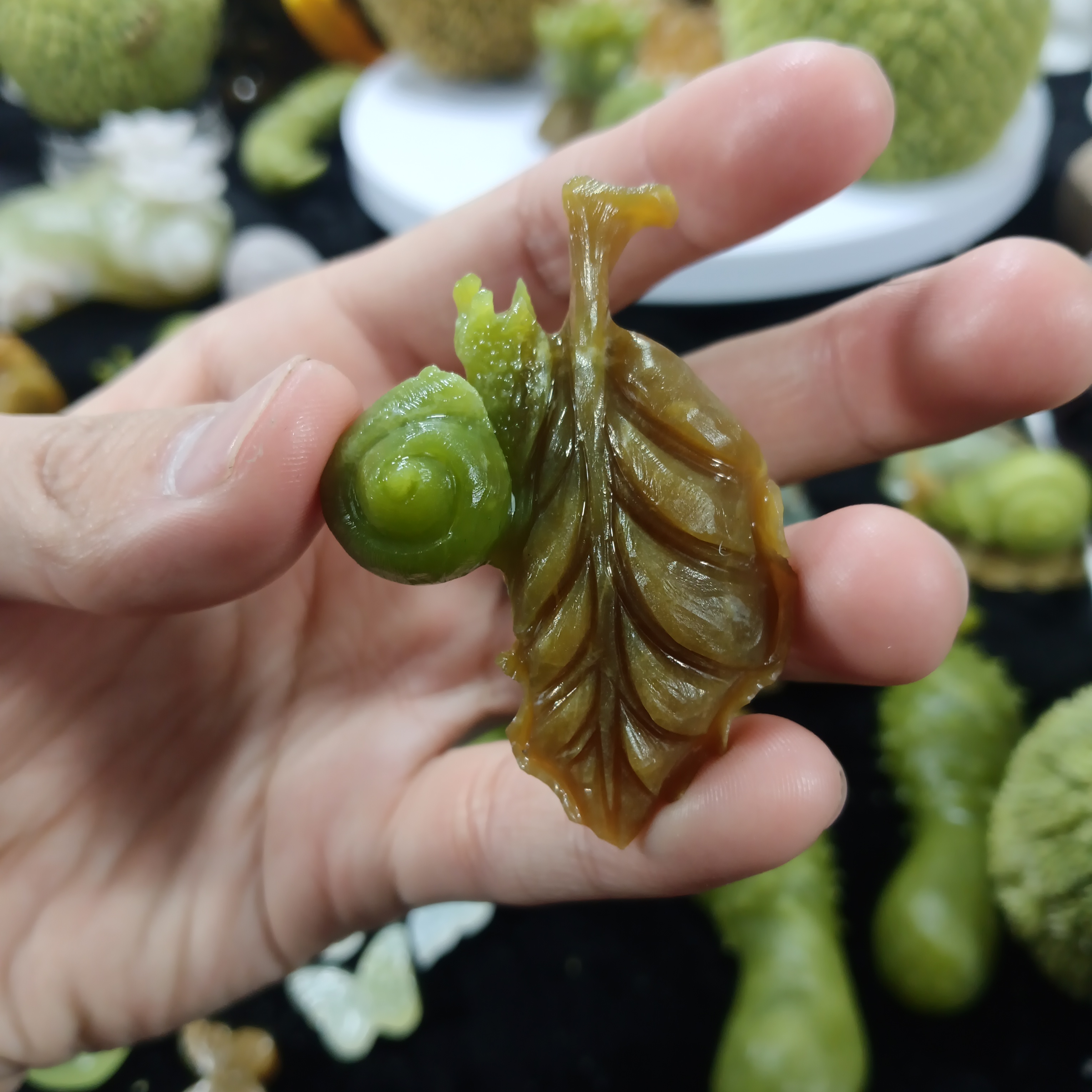 家居摆件 手工雕刻玉雕工艺，玉雕板鸟，天生一对主人杯