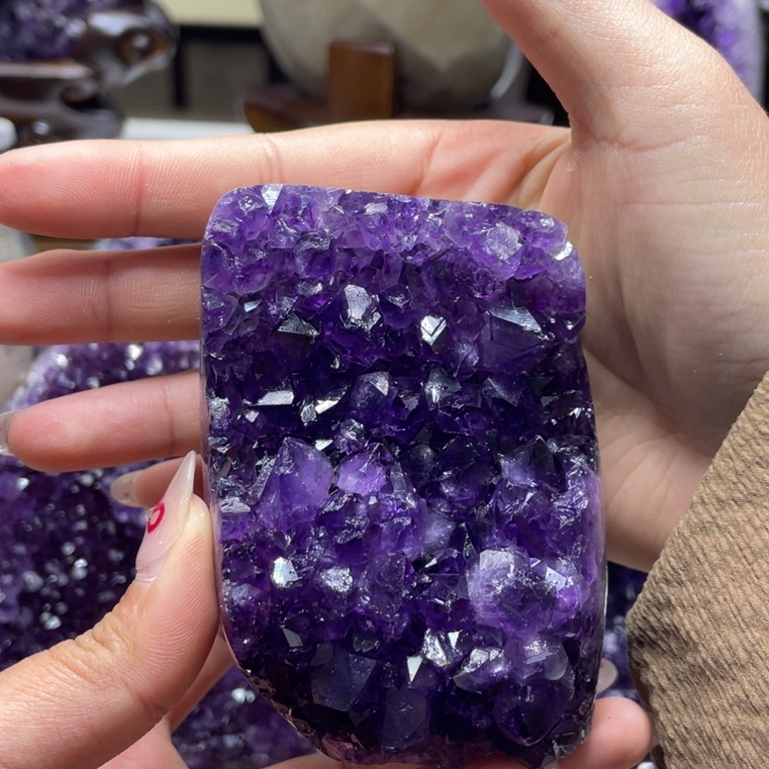 紫晶大型摆件（非配饰）未镶嵌