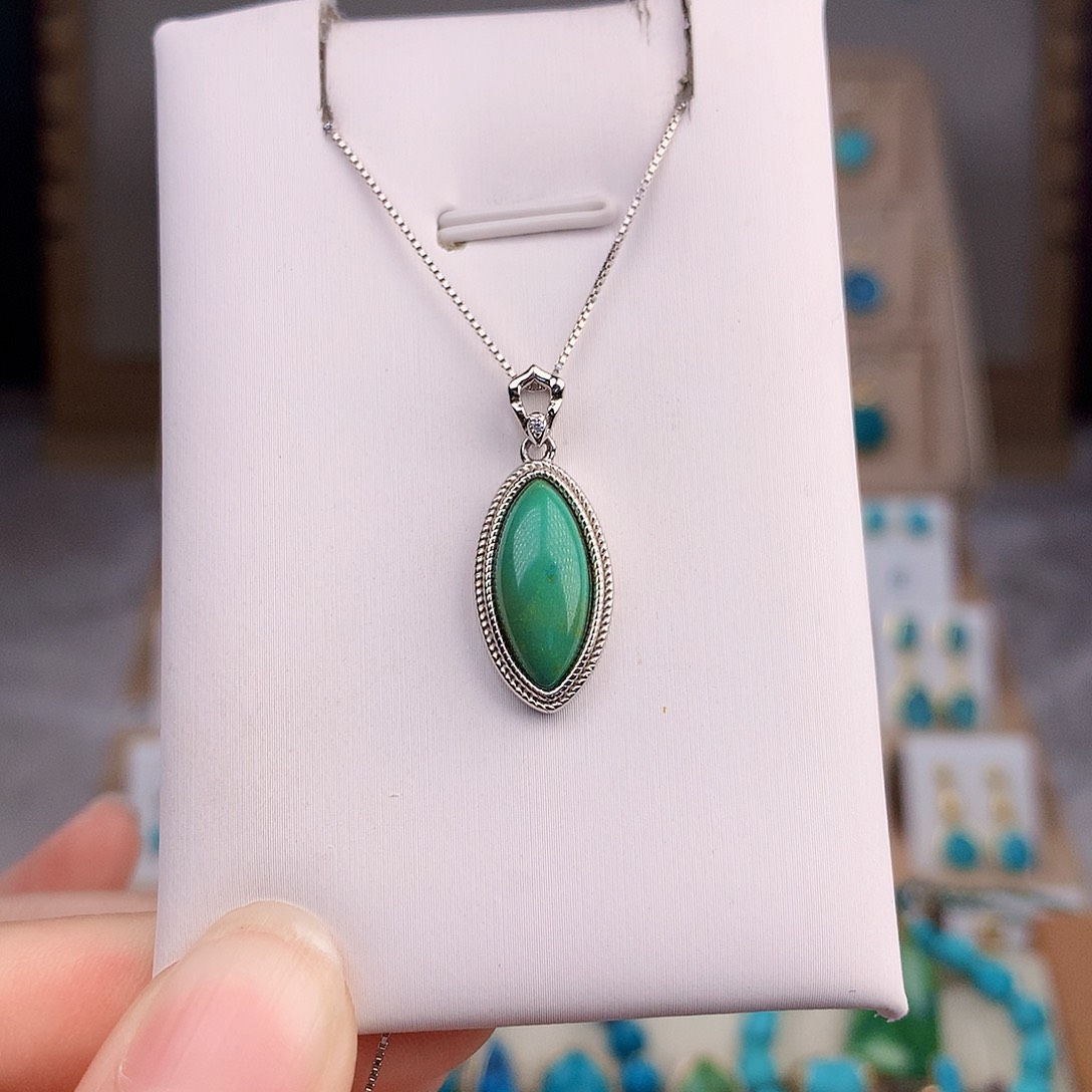 绿松石颈饰银S925镶嵌