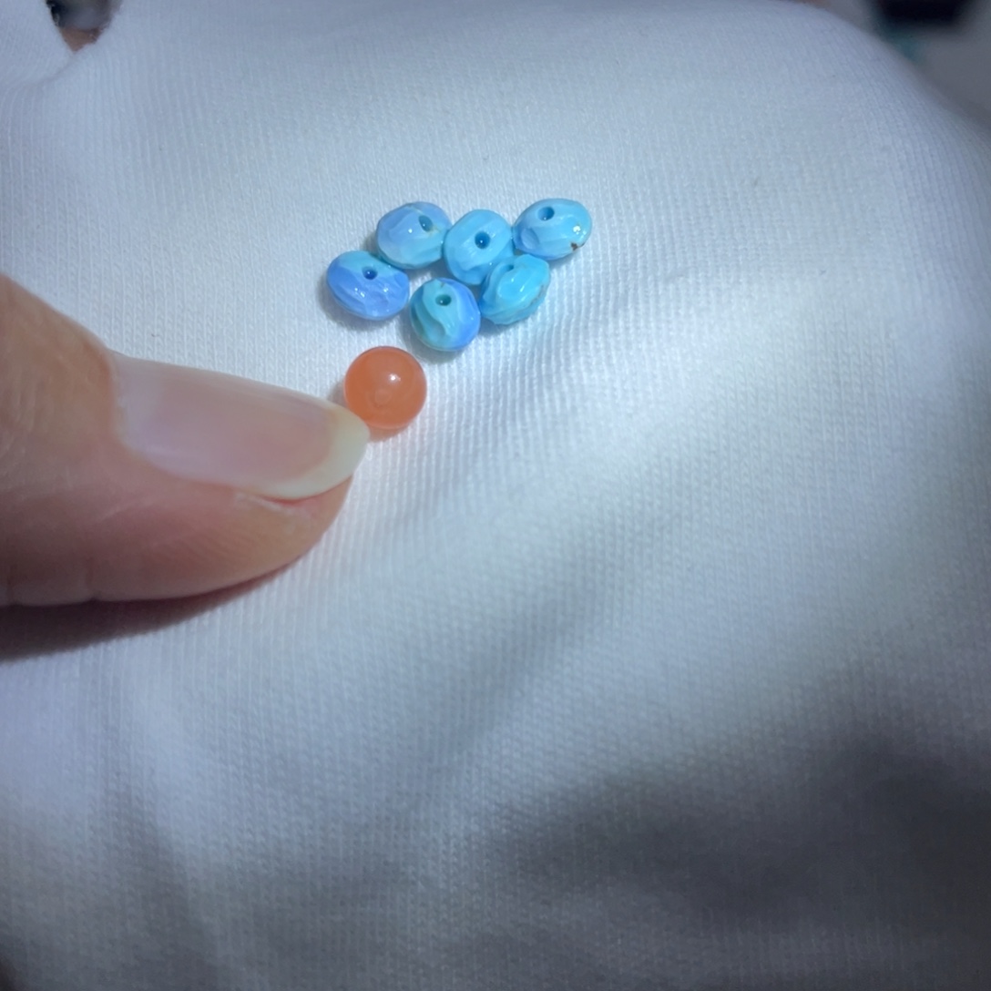 南红玛瑙未镶嵌珠宝奇石