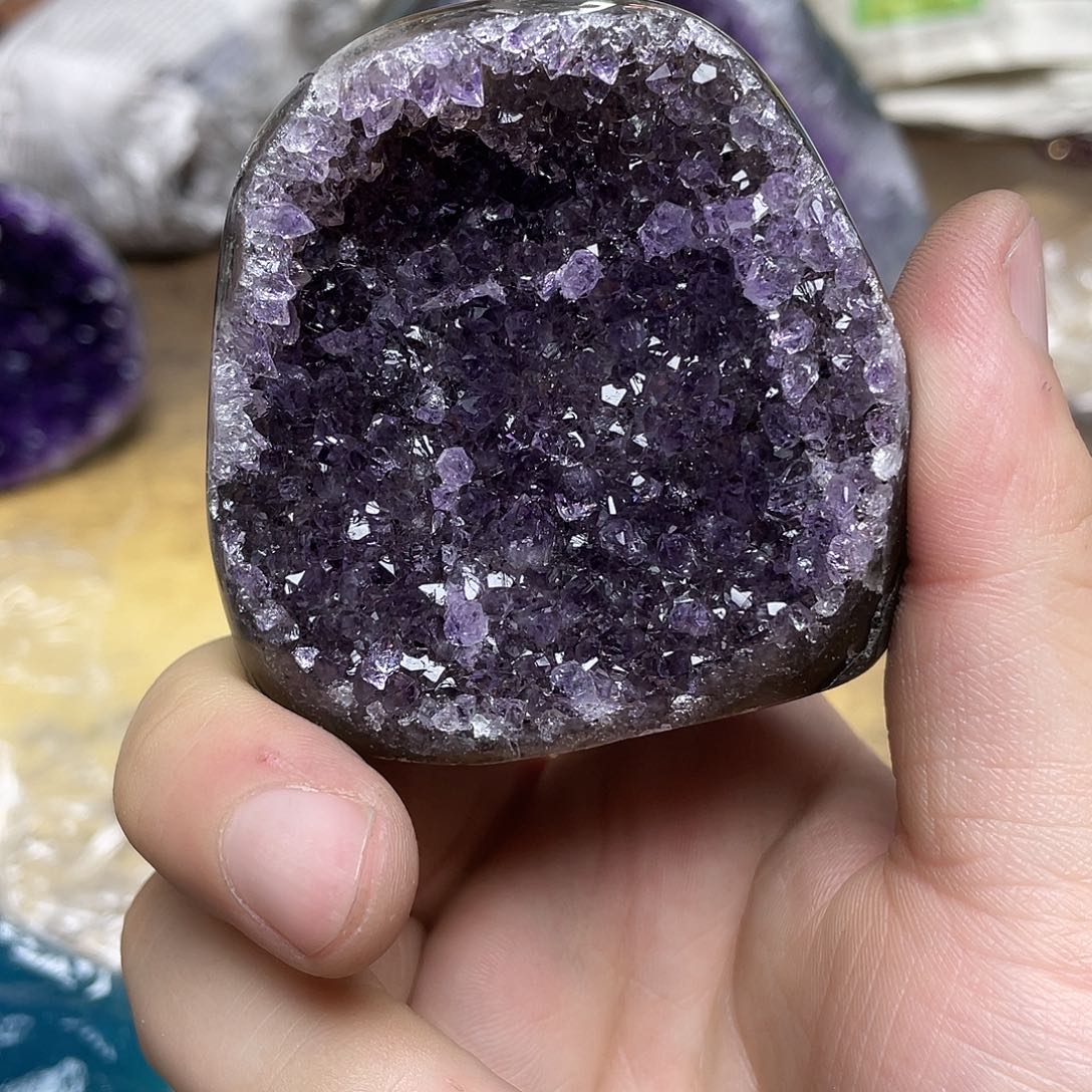 未镶嵌大型摆件（非配饰）紫晶