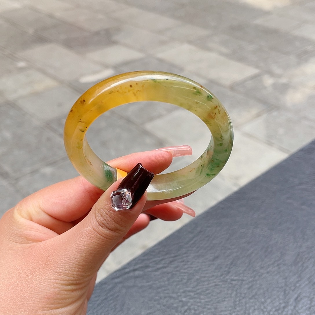 石英质玉手镯未镶嵌05