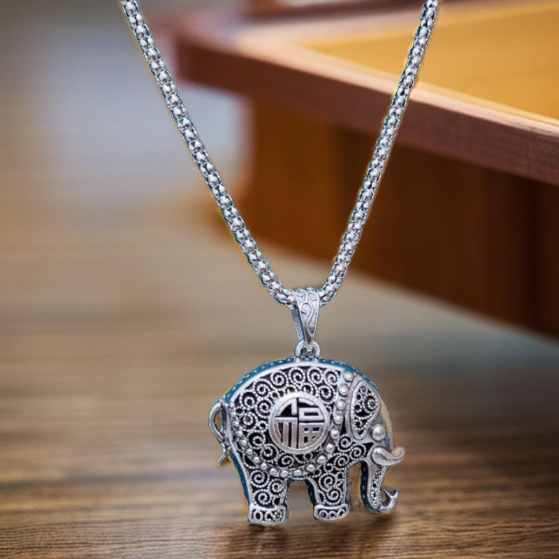 吊坠 18 复古发财象吊坠 女士镂空项链