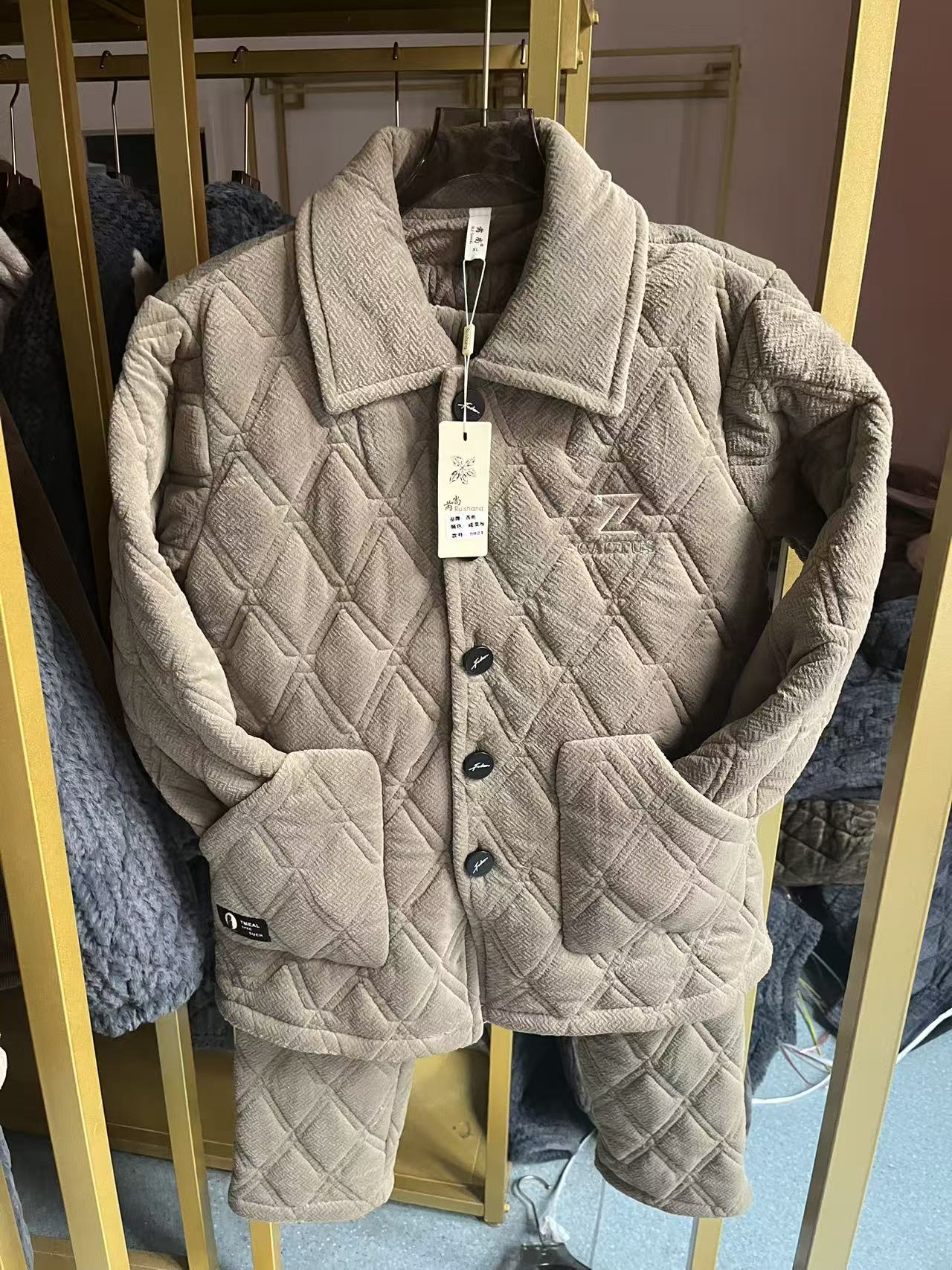 冬天新款厚睡衣男士冬季薄绒夹棉加厚家居服可外穿保暖套装