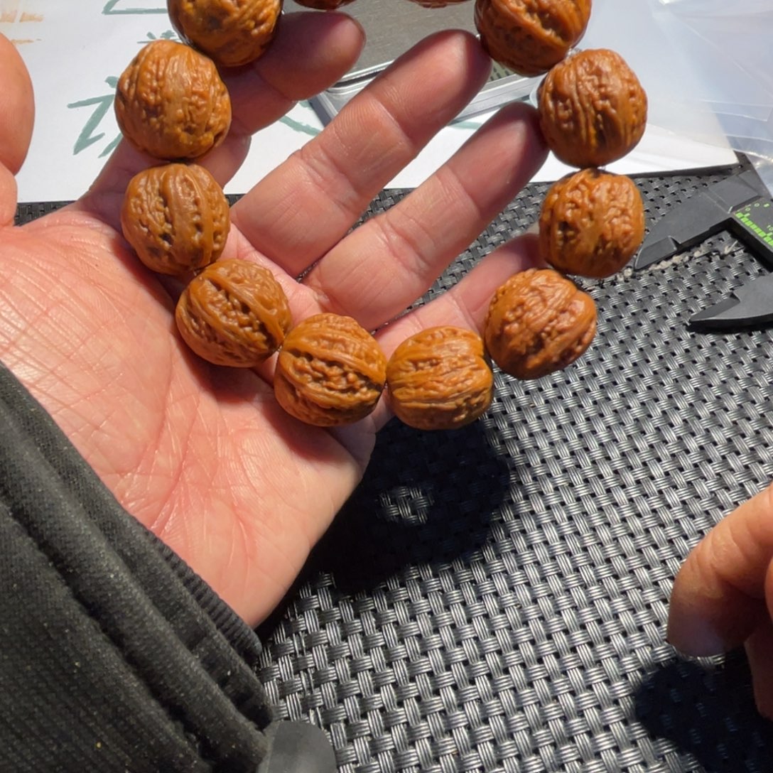 平***晚文玩核桃手串蚂蚁纹金蟾21