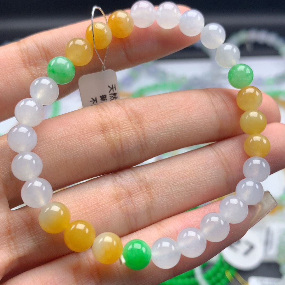 未镶嵌翡翠手链卡