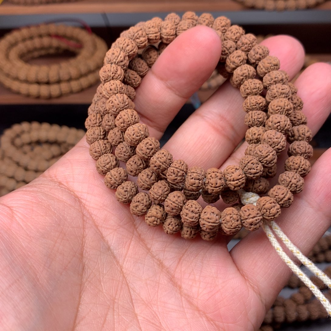 金刚菩提吊坠开**吗老树王