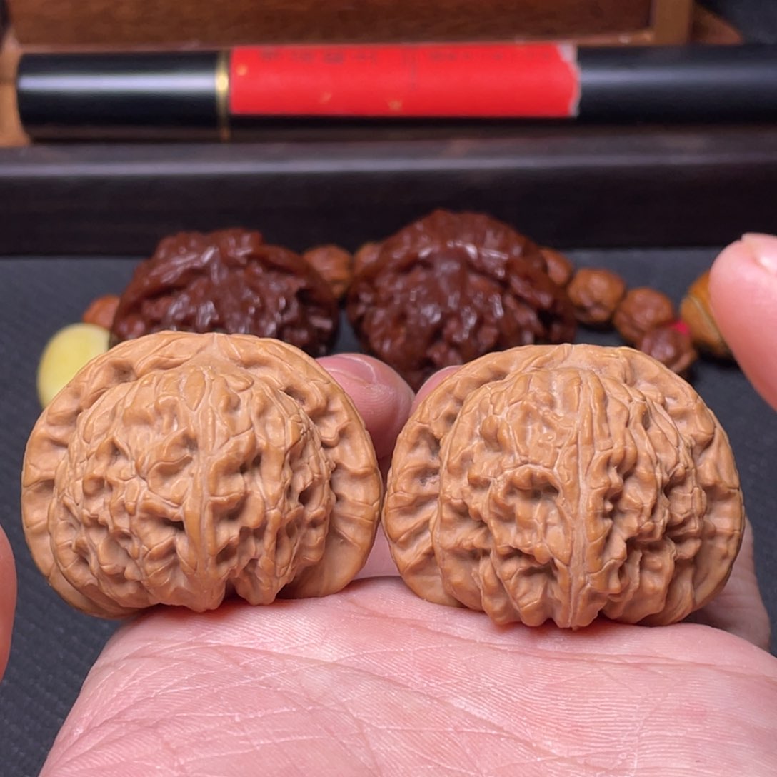 文玩核桃吊坠41全品白狮子