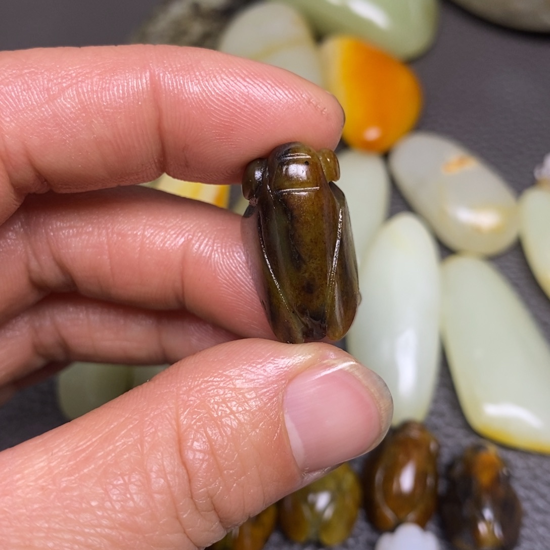 和田玉挂件未镶嵌