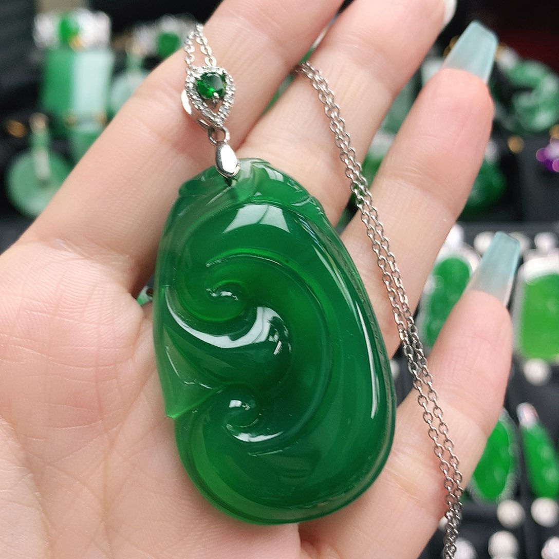 玛瑙/玉髓吊坠未镶嵌