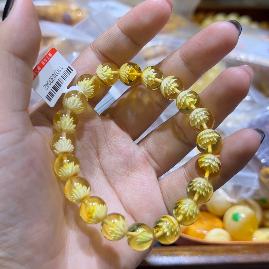 琥珀珠宝奇石未镶嵌