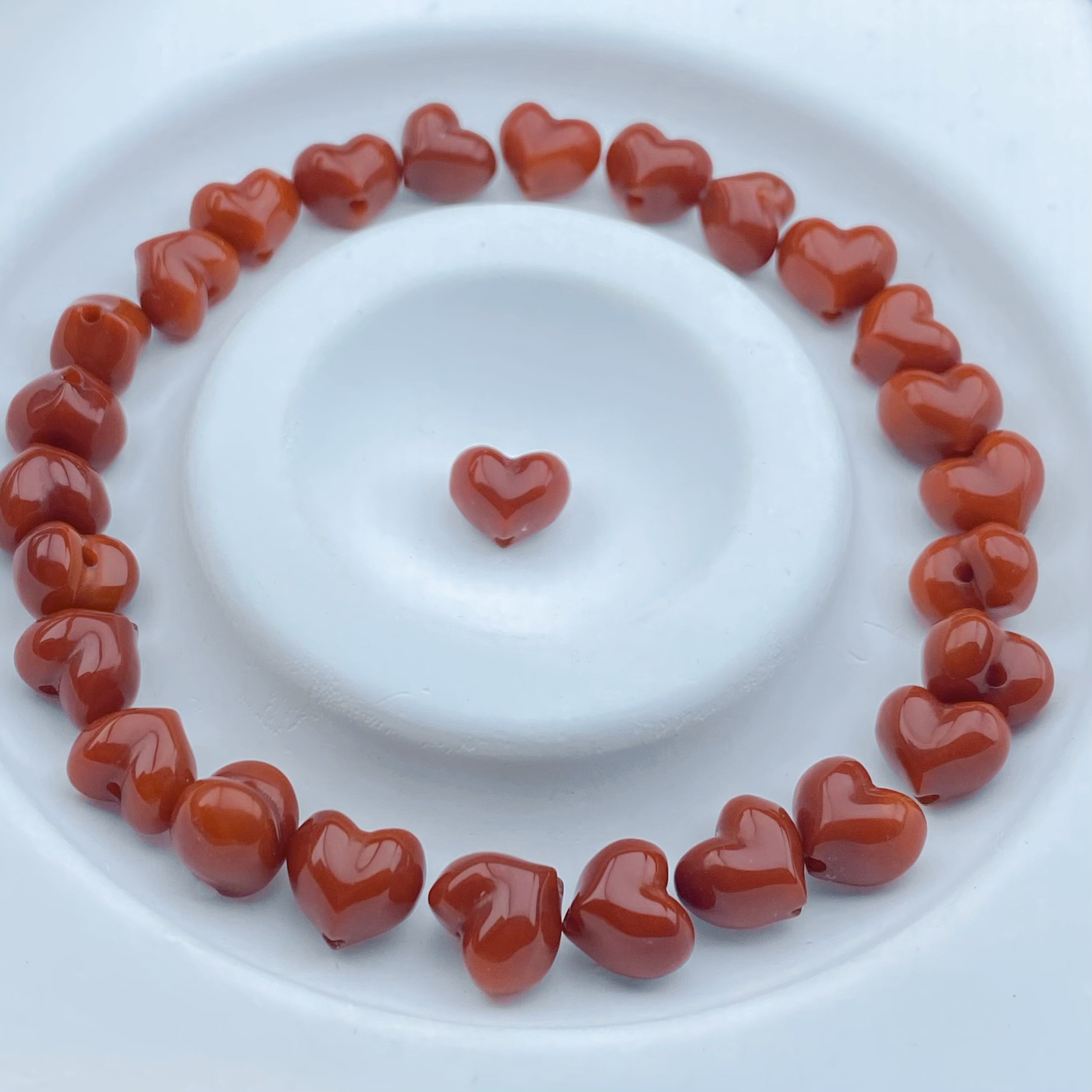 川料凉山柿子红11mm屁桃屁桃爱心上下孔 玛瑙单珠（多样性发2个）