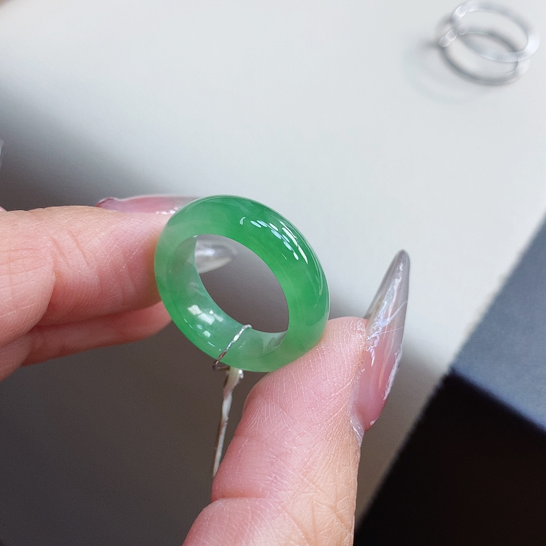 翡翠戒指未镶嵌12号