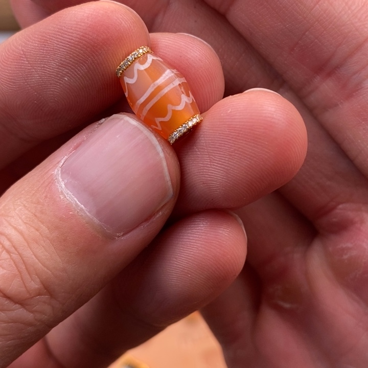 玛瑙/玉髓122K金镶嵌秋**山