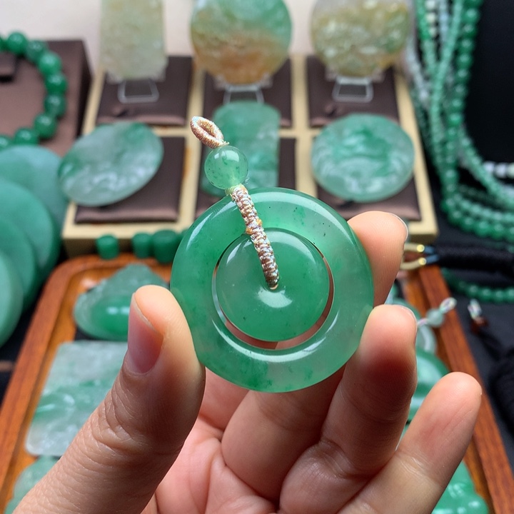 未镶嵌石英质玉珠宝半成品淇*阁