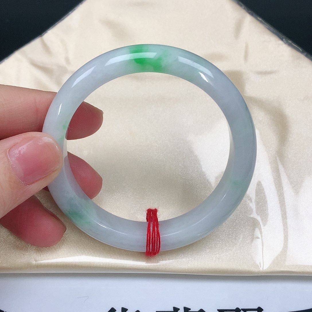 翡翠手镯未镶嵌015正