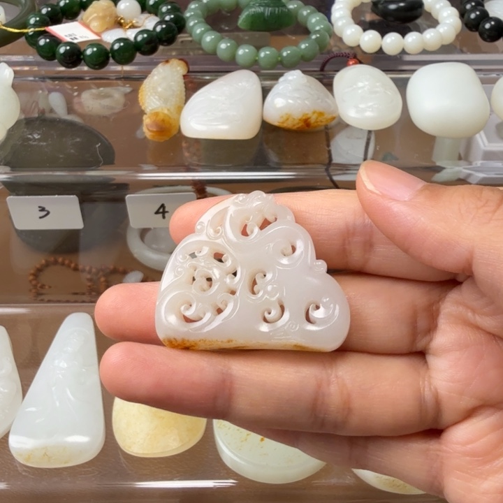 颈饰未镶嵌和田玉龙凤呈祥吊坠天然真皮真色