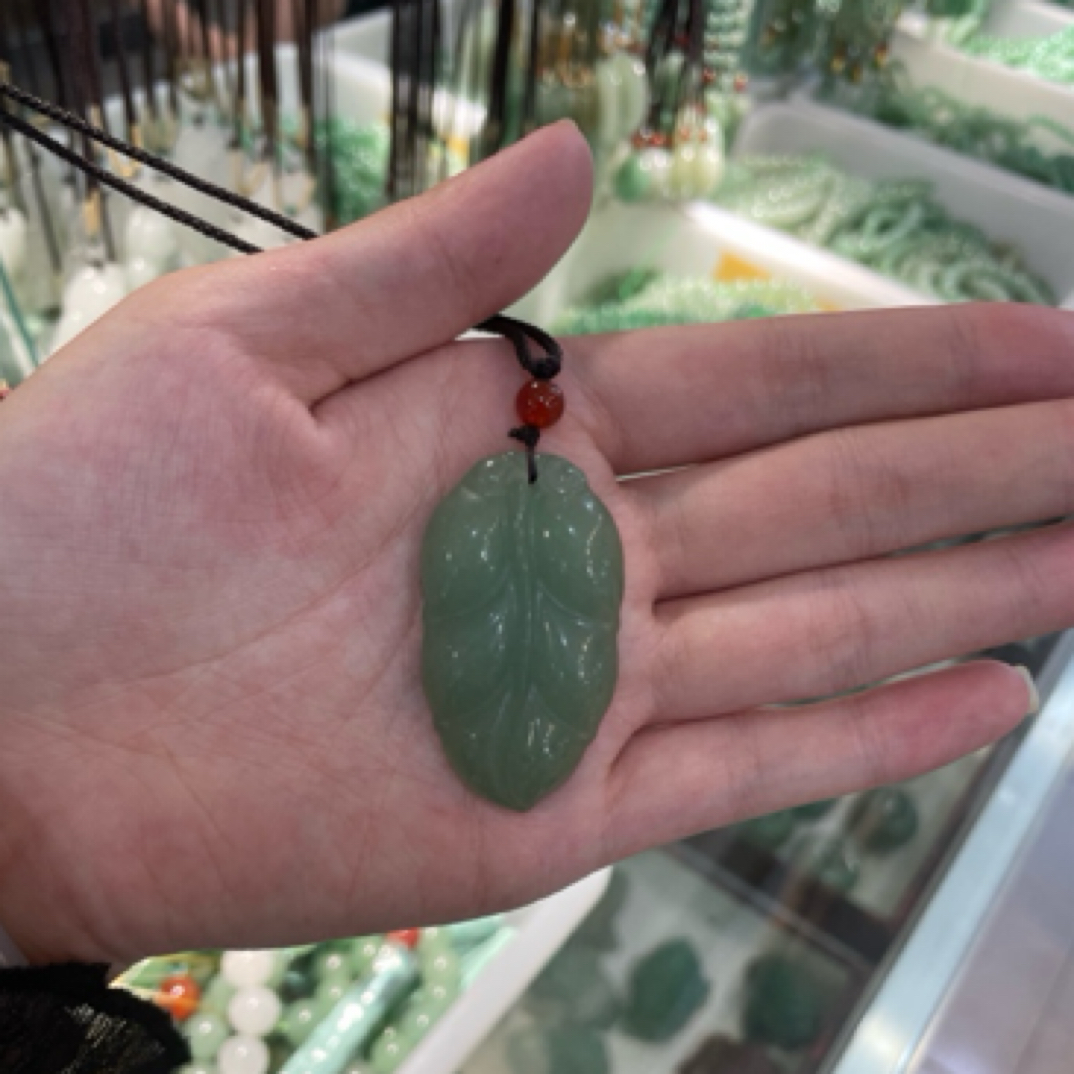 【东陵玉树叶吊坠】新疆天然玉石东陵玉吊坠多样性拍一发一轻奢气质