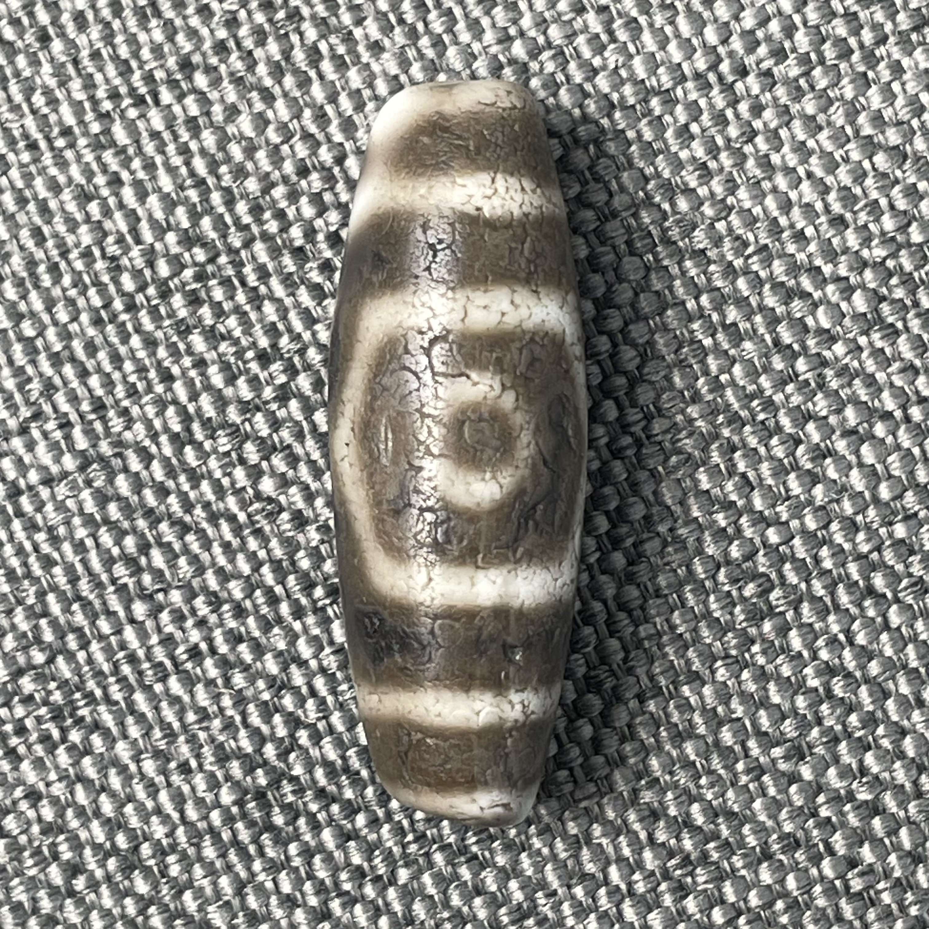 藏式三眼图腾玛瑙天珠未镶嵌