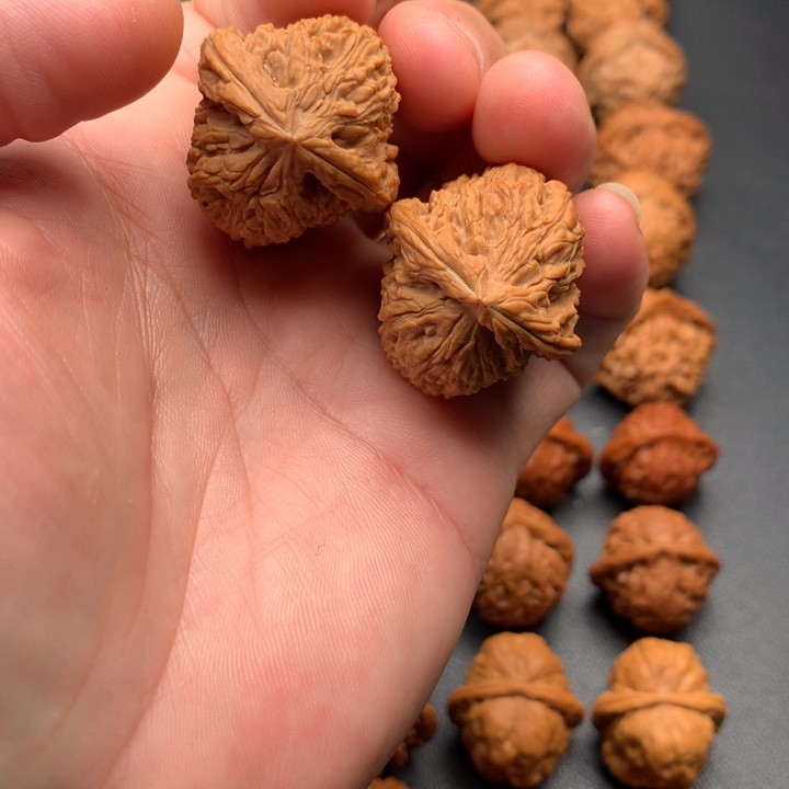 文玩核桃吊坠3.0南疆