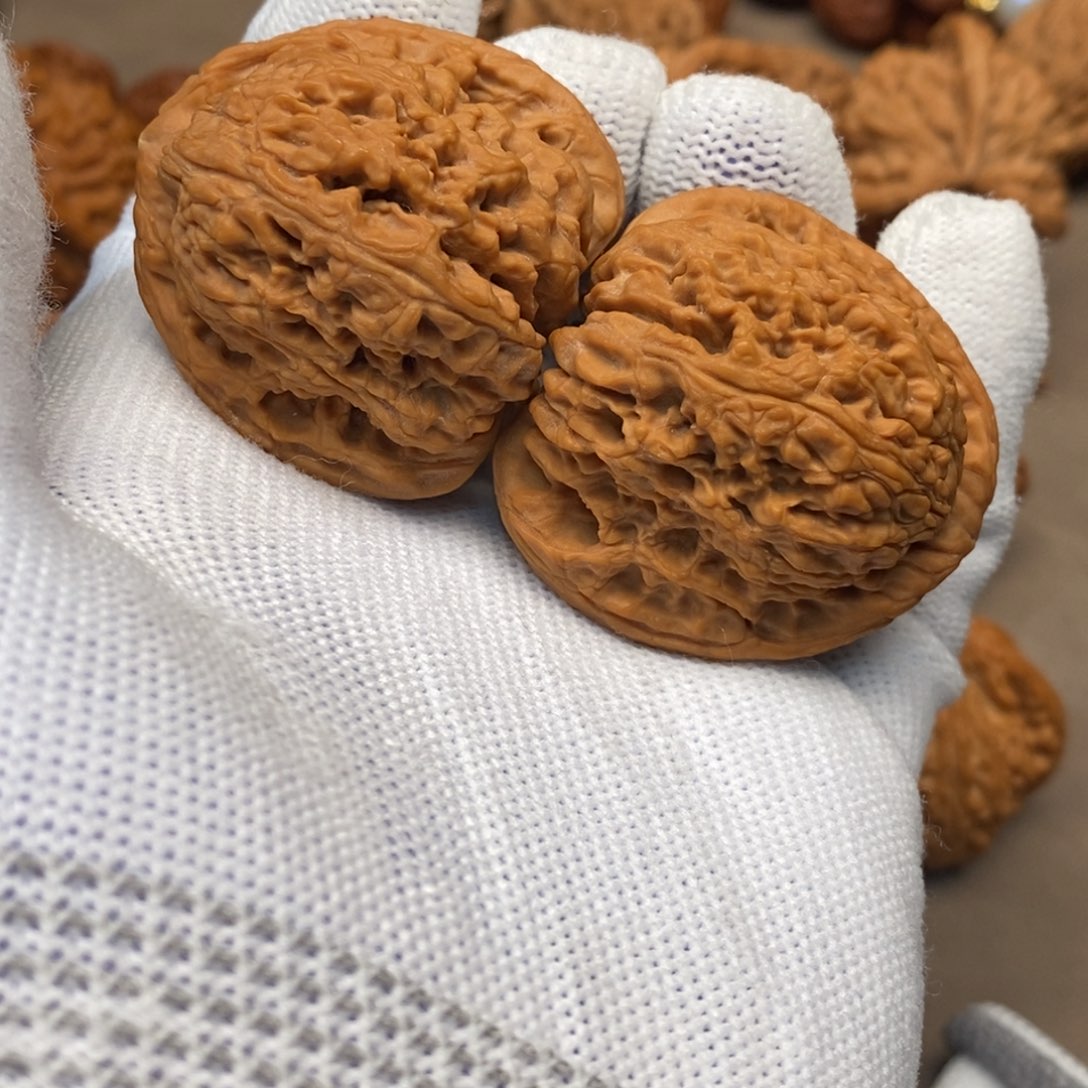 文玩核桃把件高炮南将石39