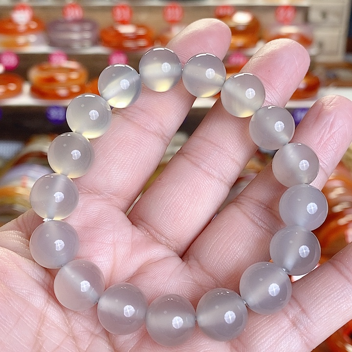 玛瑙/玉髓手镯未镶嵌