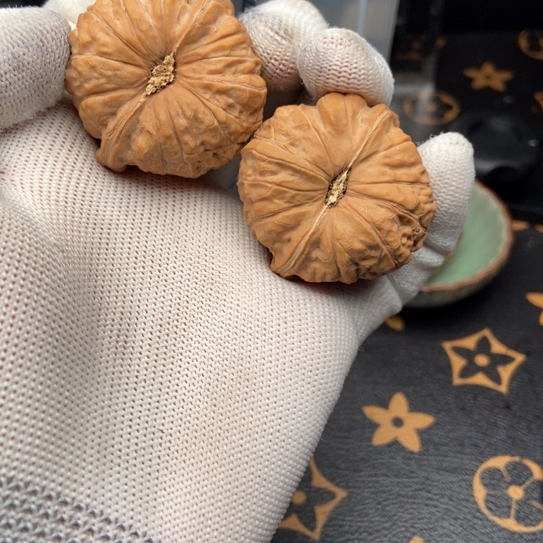 文玩核桃吊坠南瓜墩