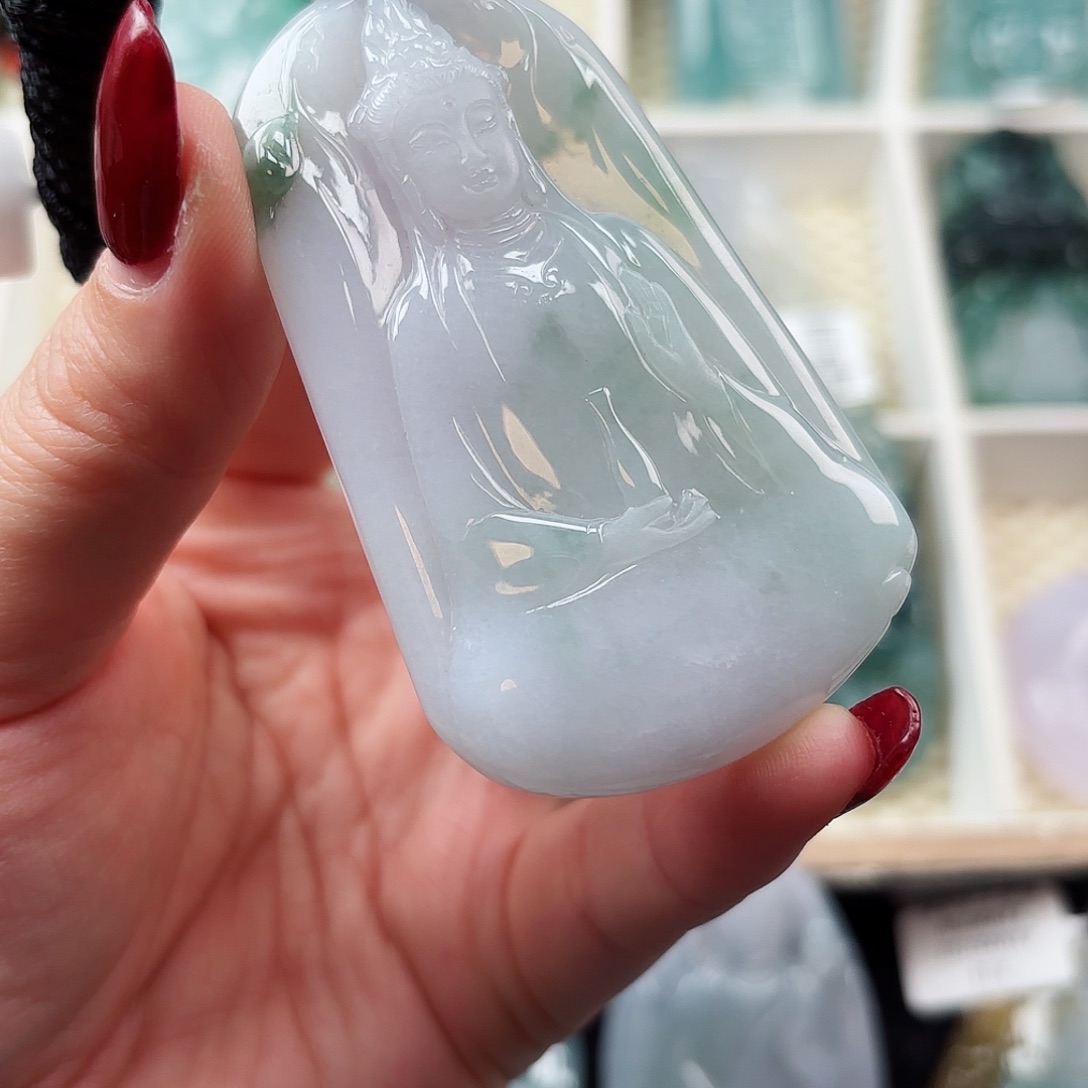 翡翠颈饰未镶嵌用****7素衣