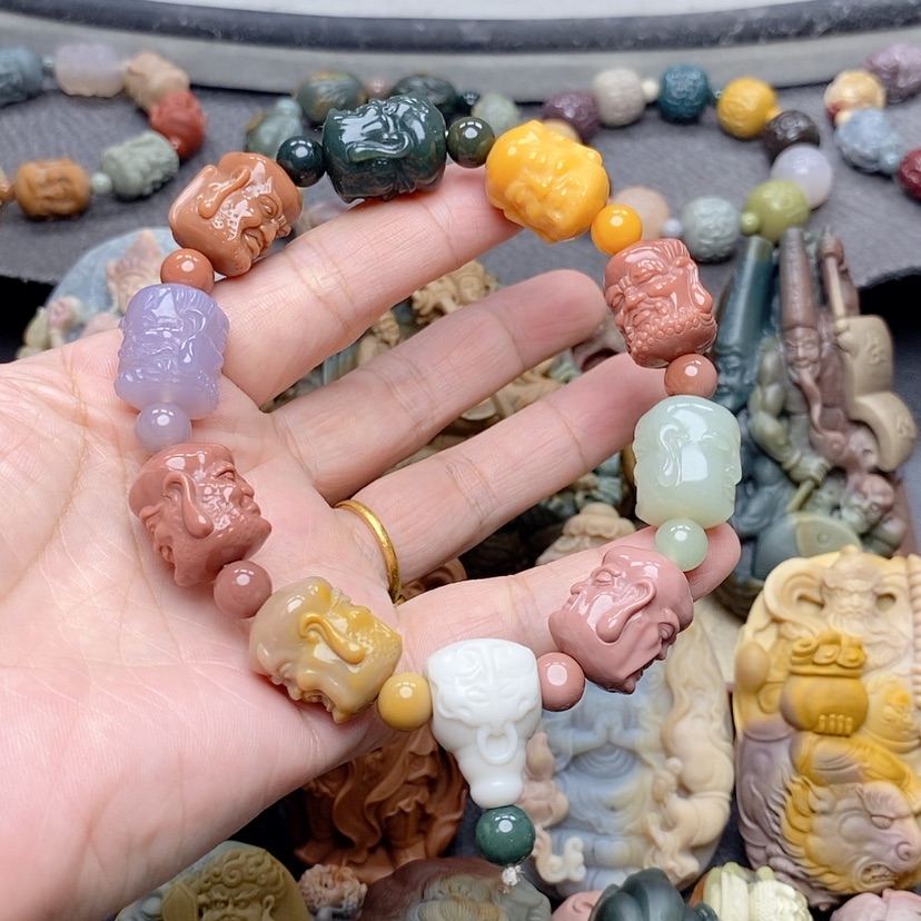 【闪购商品】定制石英质玉吊坠未镶嵌