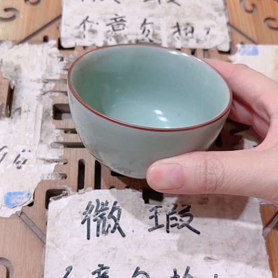 微瑕介意的勿拍，喜欢再下单，谢谢支持